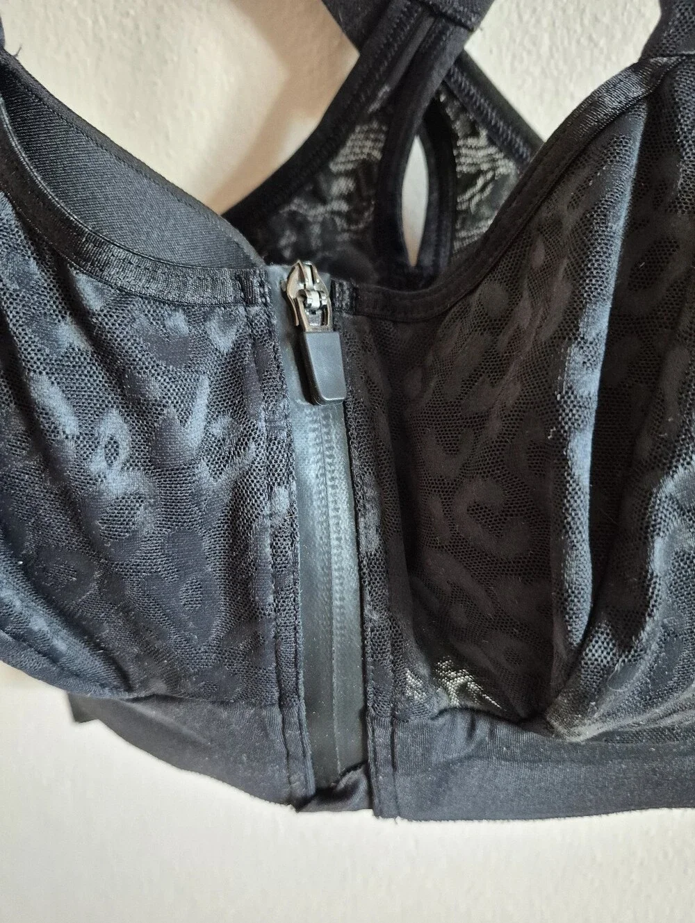 Victoria's Secret Incredible Knock Out Ultra Max 34DDD - Picture 4 of 8